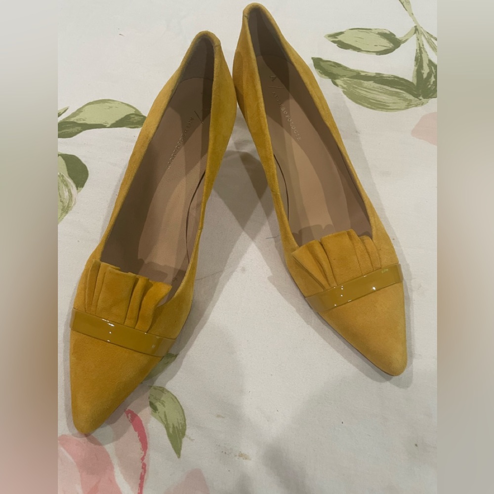 Anthropologie Suede Ruffled Heels, Size 38/8.